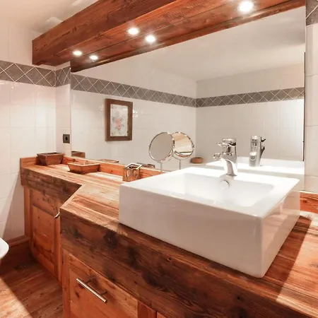 Clos Des Vorgeats - Duplex Beside Golf Course - Patio - Utmb Шамони