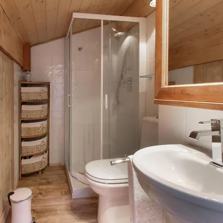 Chalet Clos Des Vorgeats - Duplex Beside Golf Course - Patio - Utmb *