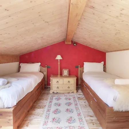 Шале Clos Des Vorgeats - Duplex Beside Golf Course - Patio - Utmb *